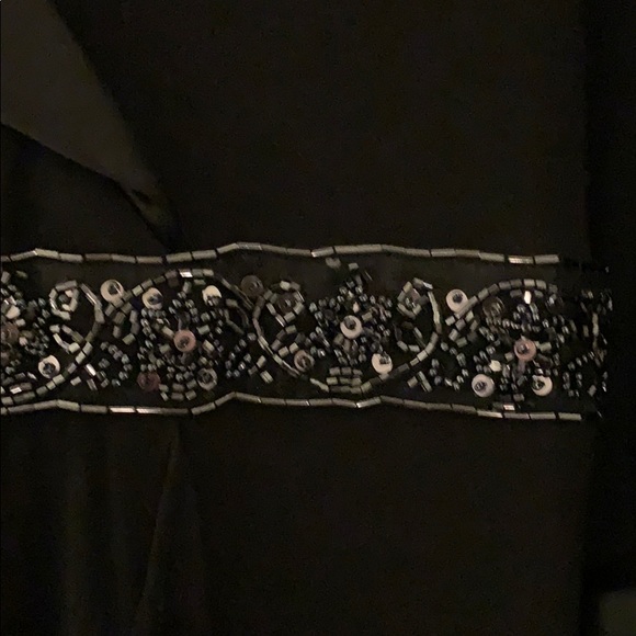 Beautiful black tuxedo gown - Picture 2 of 5